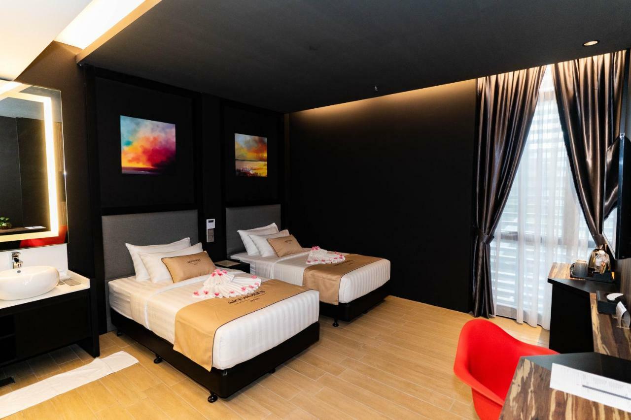 Artworks Hotel Ipoh Exterior foto